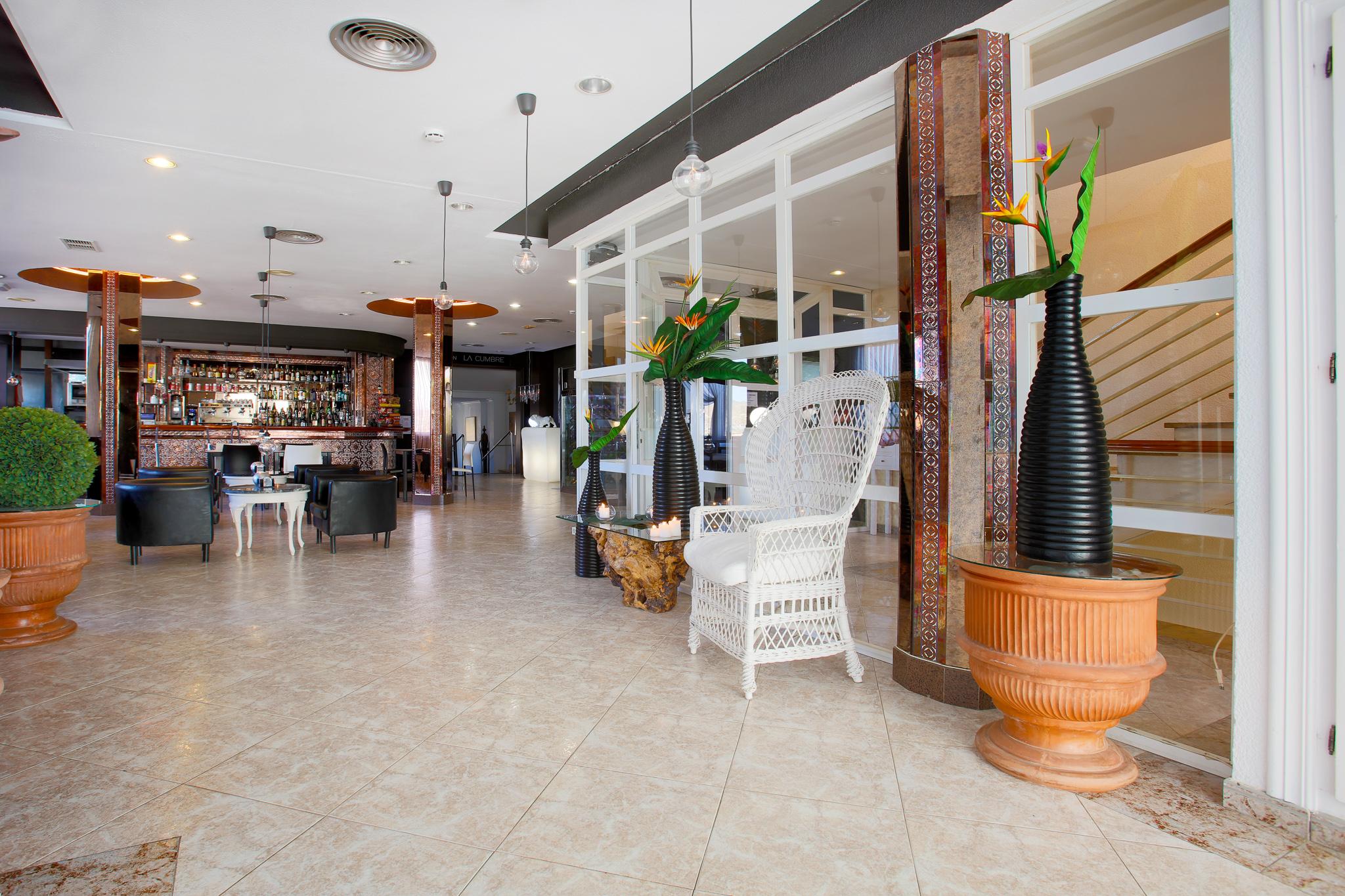 Ramada Resort By Wyndham El Puerto de Mazarrón Esterno foto